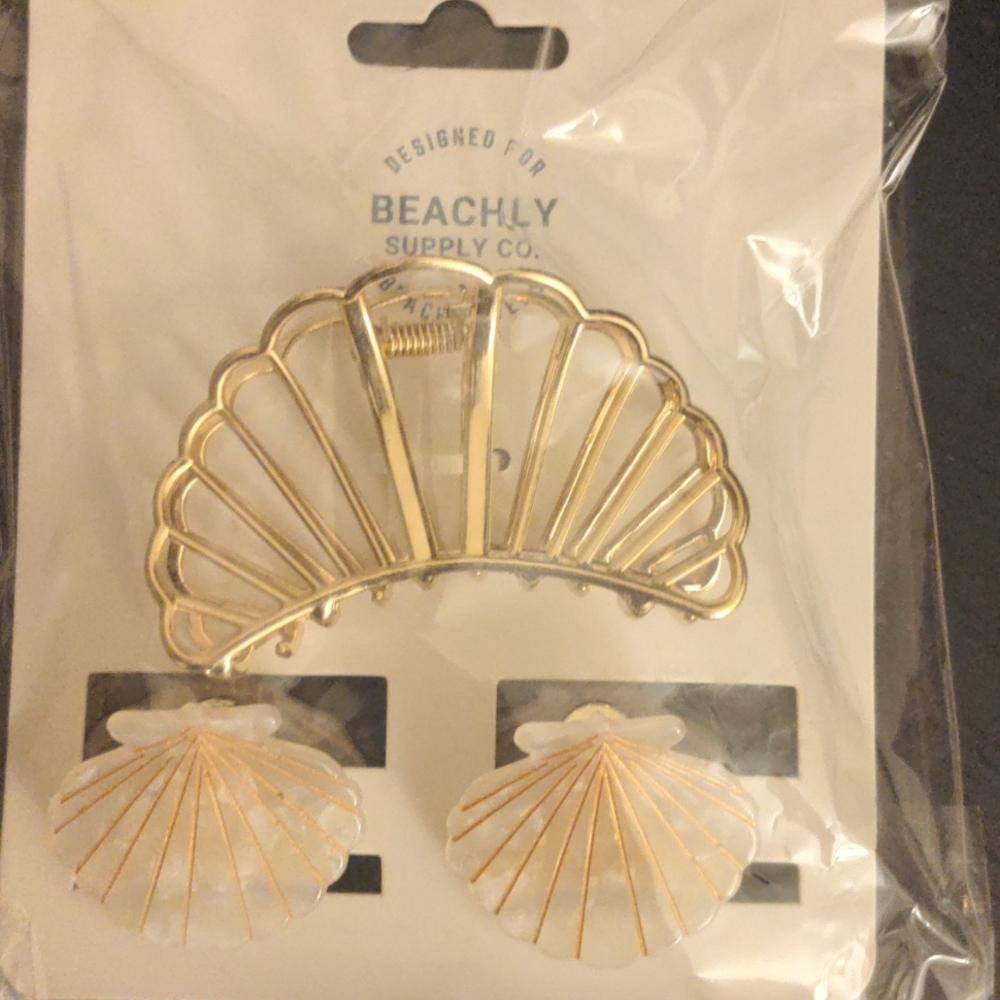 Hair clips
